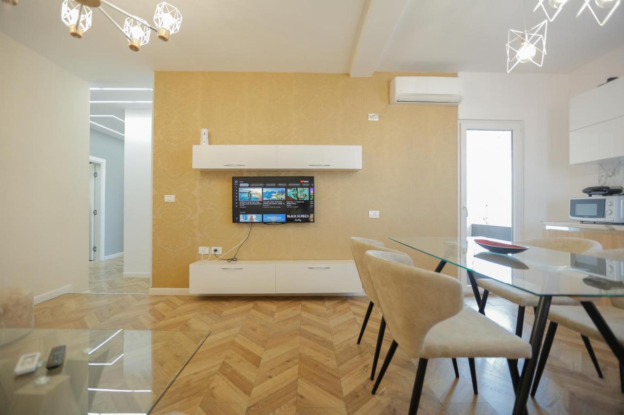 Miku Apartments-Luxury City View At Wilson Square 地拉那 外观 照片