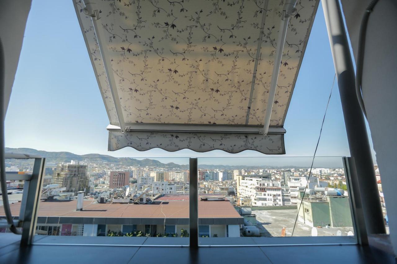 Miku Apartments-Luxury City View At Wilson Square 地拉那 外观 照片