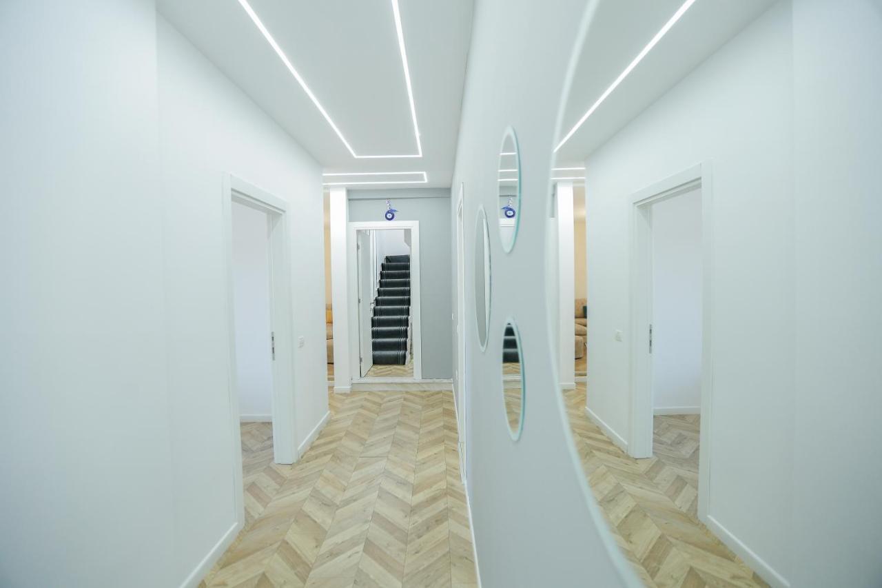 Miku Apartments-Luxury City View At Wilson Square 地拉那 外观 照片
