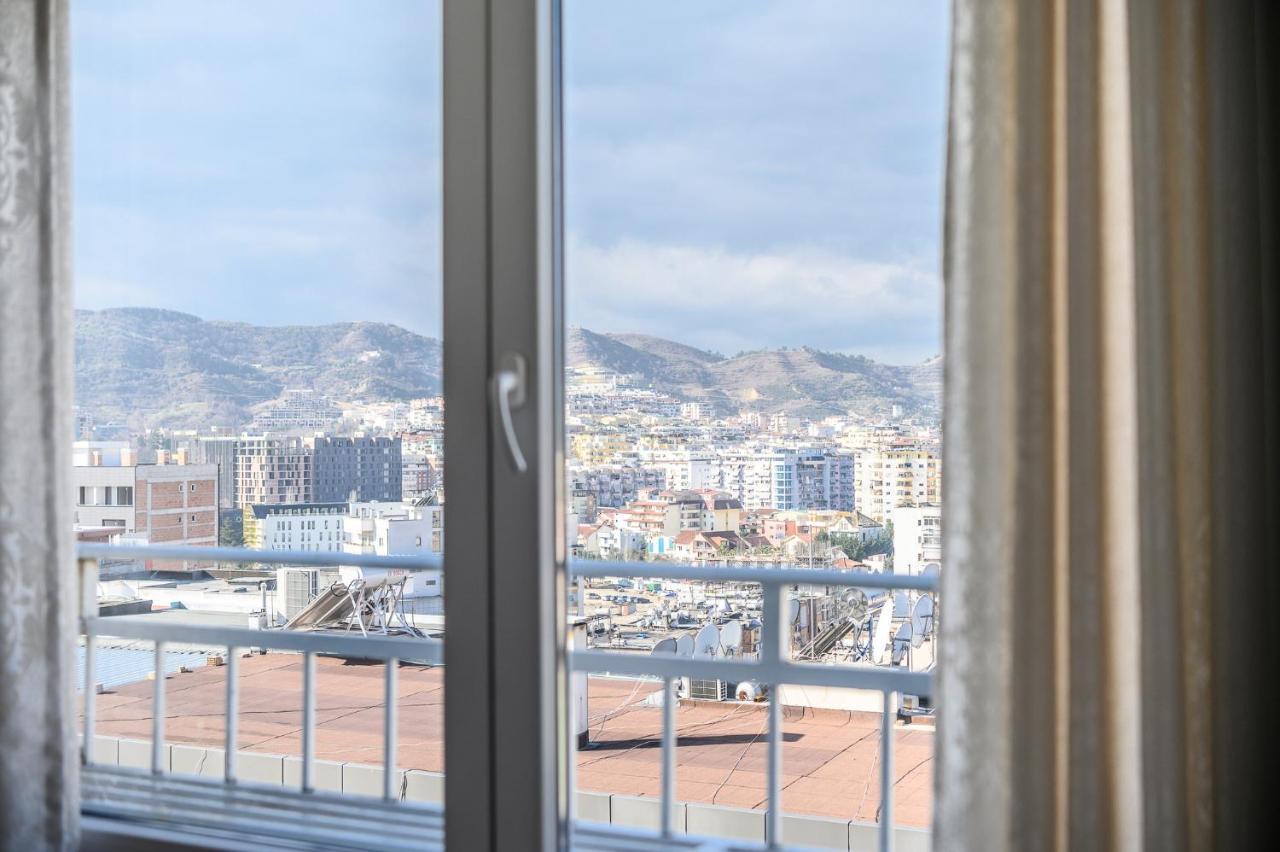 Miku Apartments-Luxury City View At Wilson Square 地拉那 外观 照片