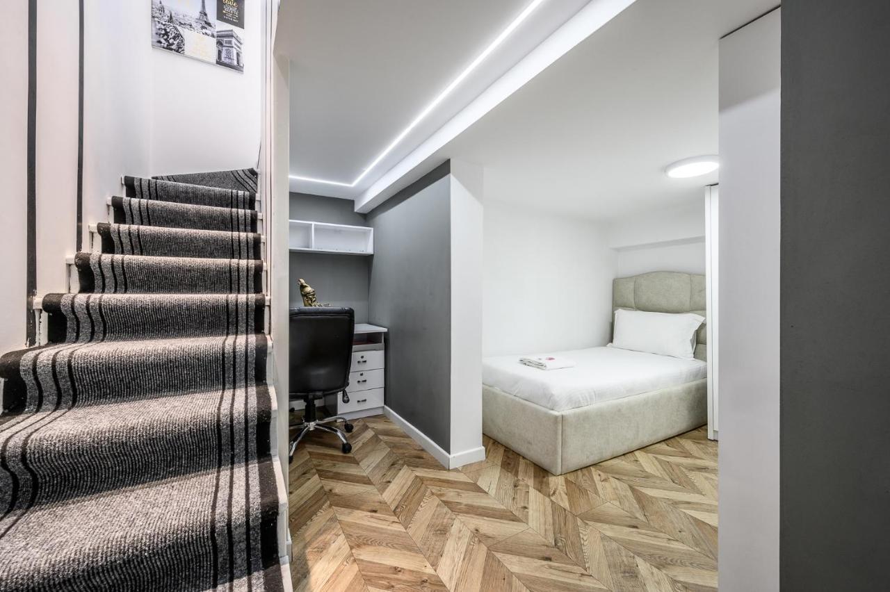 Miku Apartments-Luxury City View At Wilson Square 地拉那 外观 照片